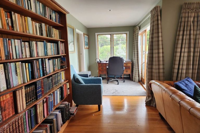 Photo of property in 42 Pigeon Valley Road, Wakefield, 7025