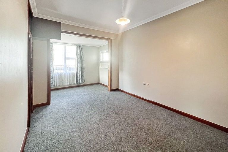 Photo of property in 5 Terrace Street, Roslyn, Palmerston North, 4414