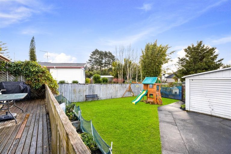 Photo of property in 42 Jillian Drive, Ranui, Auckland, 0612
