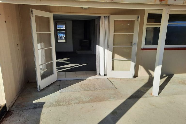 Photo of property in 7 Coates Road, Birdlings Flat, Little River, 7591