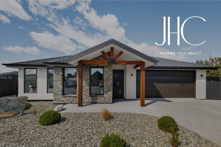 Photo of property in 10 Quigley Crescent, Cromwell, 9310