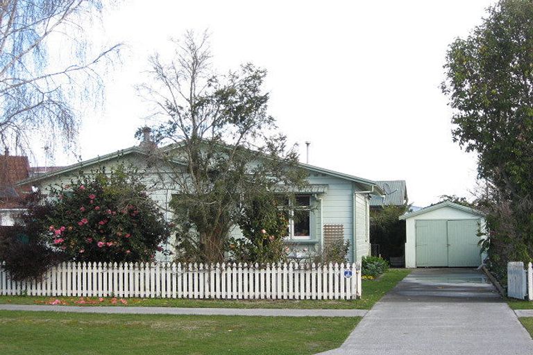 Photo of property in 104a Garnett Street, Raureka, Hastings, 4120