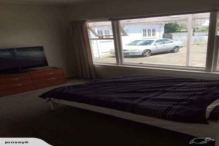 Photo of property in 46 Ivanhoe Road, Grey Lynn, Auckland, 1021