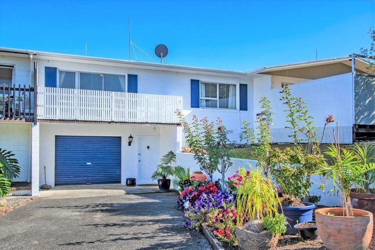 Photo of property in 3/2 Nottingham Road, Onerahi, Whangarei, 0110