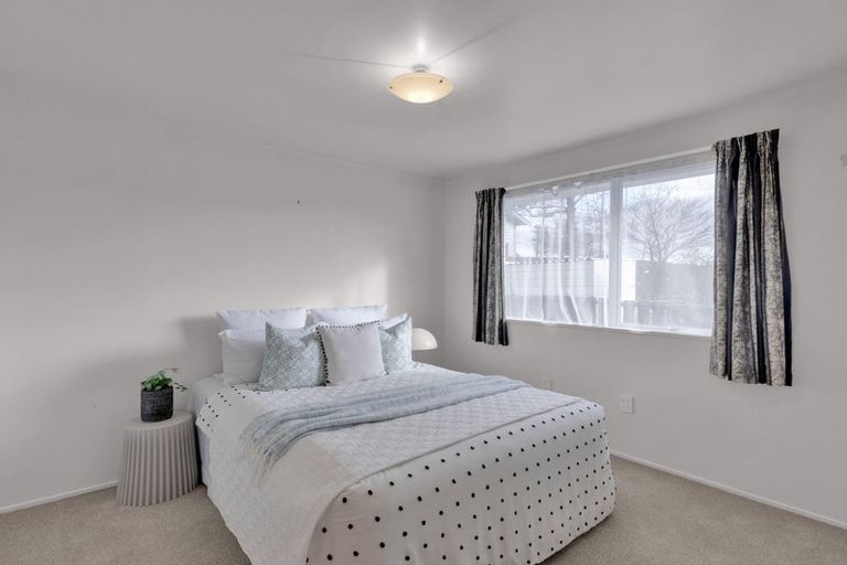 Photo of property in 73 Tuhikaramea Road, Dinsdale, Hamilton, 3204