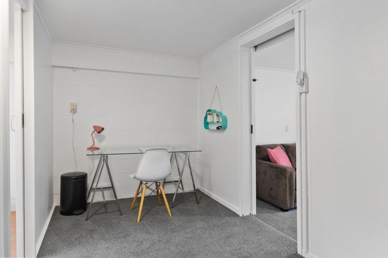 Photo of property in 1/3 Opua Street, Belmont, Auckland, 0622