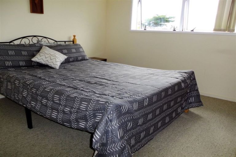 Photo of property in 39 West Crescent, Te Puru, Thames, 3575