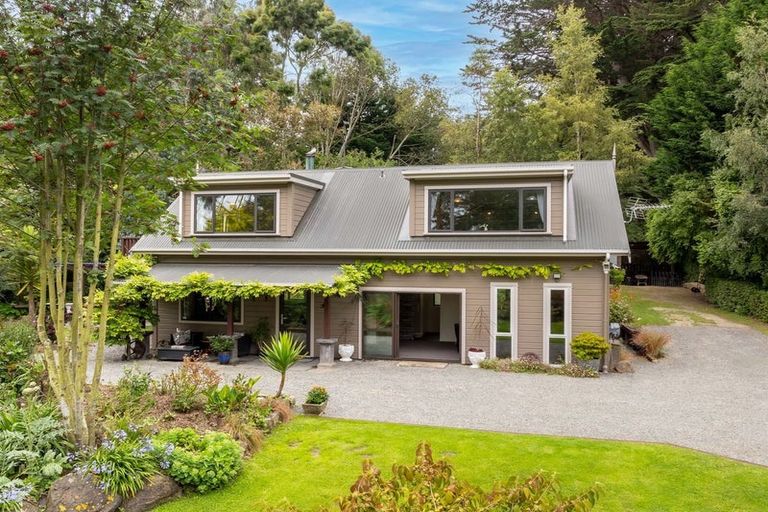 Photo of property in 77 Allans Beach Road, Portobello, Dunedin, 9077