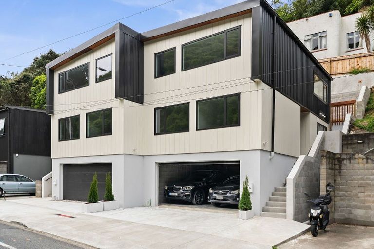 Photo of property in 409b Ohiro Road, Brooklyn, Wellington, 6021