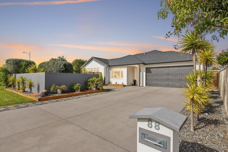 Photo of property in 88 Brookvale Road, Havelock North, 4130