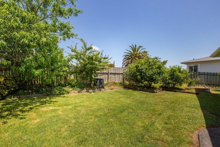 Photo of property in 8 Bellevue Avenue, Wellsford, 0900