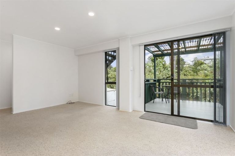 Photo of property in 33 Alidade Place, Massey, Auckland, 0614