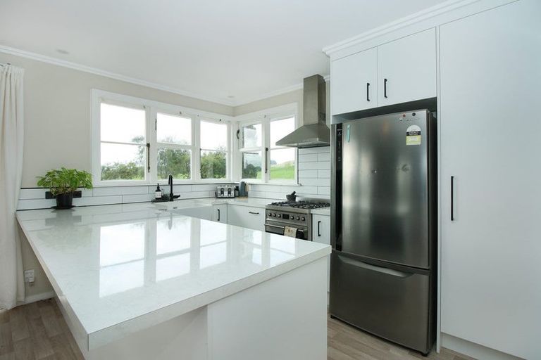 Photo of property in 32 Mccardle Road, Pahiatua, 4984