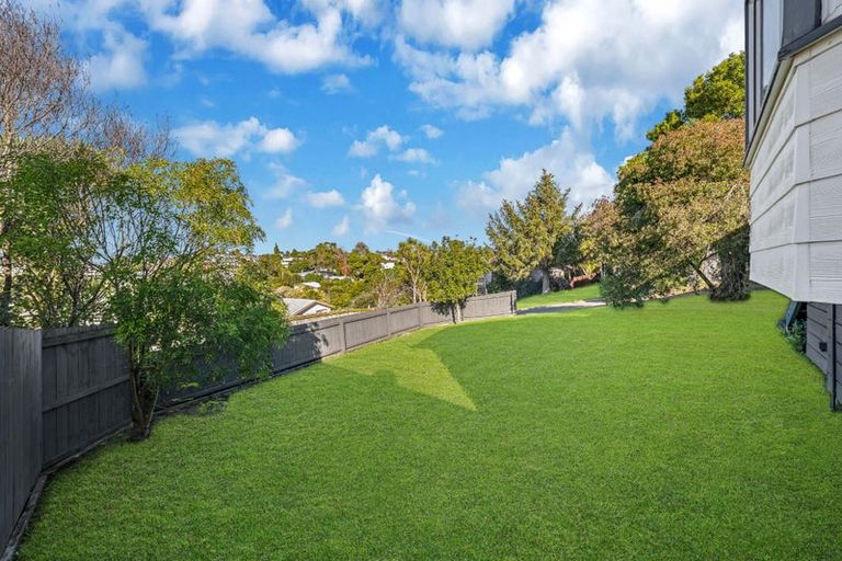 Photo of property in 52 Keegan Drive, Massey, Auckland, 0614