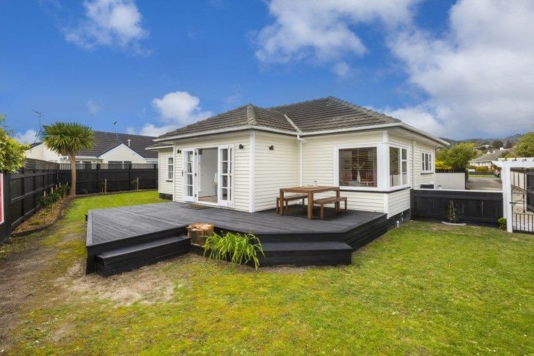 Photo of property in 8a Kiln Street, Silverstream, Upper Hutt, 5019