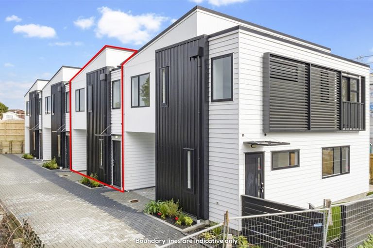 Photo of property in 11c Rountree Place, Conifer Grove, Takanini, 2112