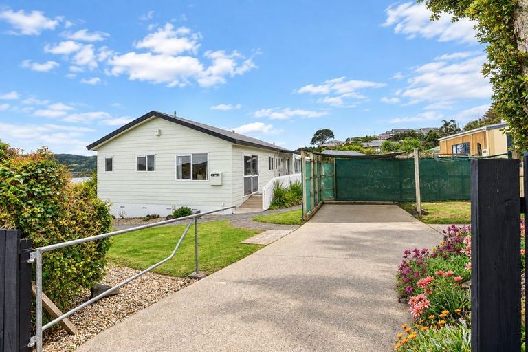 Photo of property in 32 Wainui Road, Raglan, 3225