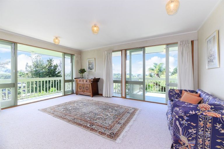 Photo of property in 105 Braemar Road, Castor Bay, Auckland, 0620