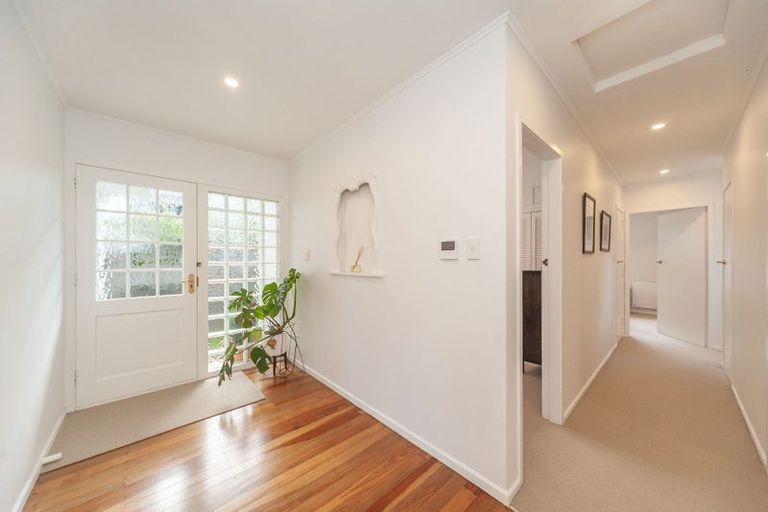 Photo of property in 1 Rutland Way, Wadestown, Wellington, 6012