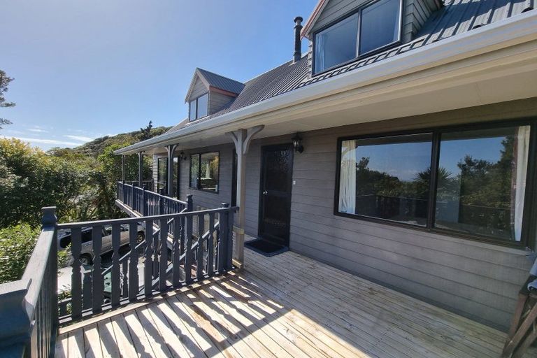 Photo of property in 30 Stanton Crescent, Karoro, Greymouth, 7805