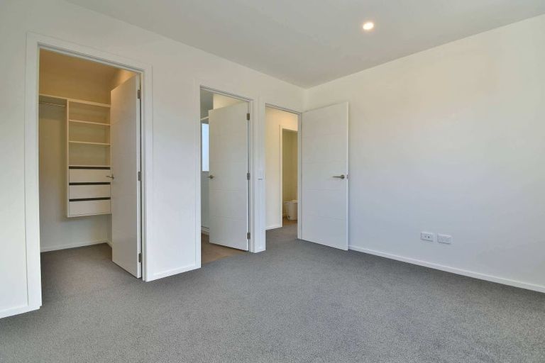 Photo of property in 7a Challis Street, Vauxhall, Dunedin, 9013