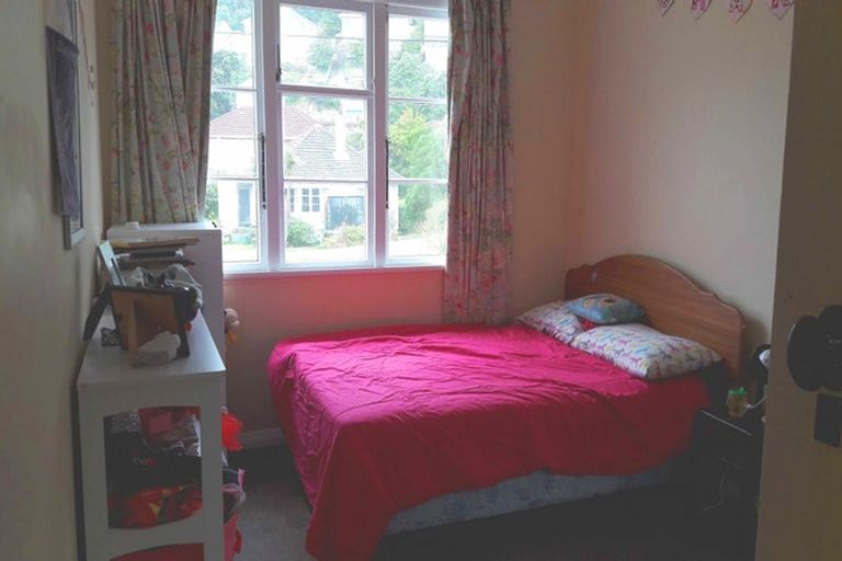 Photo of property in 84 Strathmore Avenue, Strathmore Park, Wellington, 6022