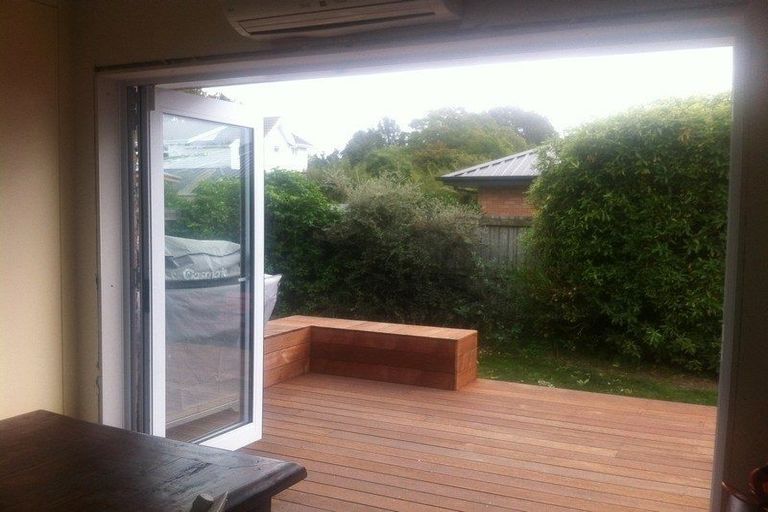 Photo of property in 2/16 Claxton Place, Saint Martins, Christchurch, 8022