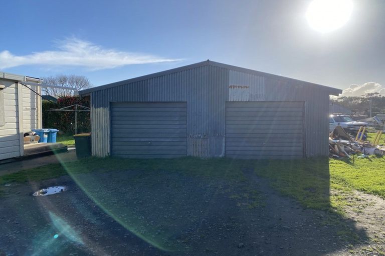 Photo of property in 81 Ngatai Street, Manaia, 4612