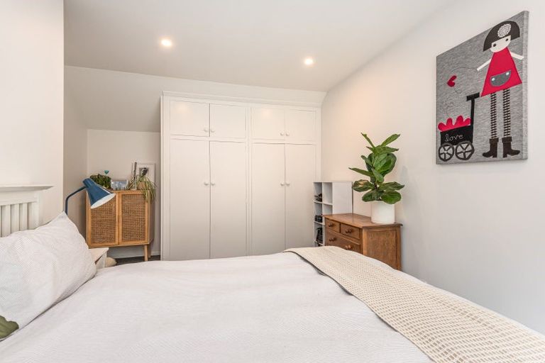 Photo of property in 2/56 Saint James Avenue, Papanui, Christchurch, 8053