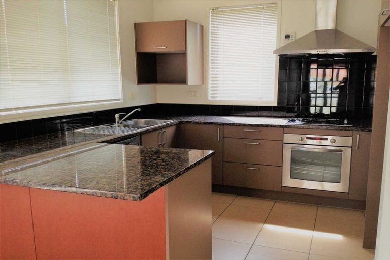 Photo of property in 25 Ashurst Lane, Greenhithe, Auckland, 0632