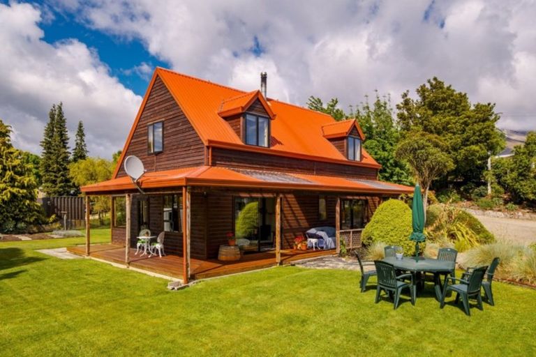 Photo of property in 101 Totara Terrace, Wanaka, 9305