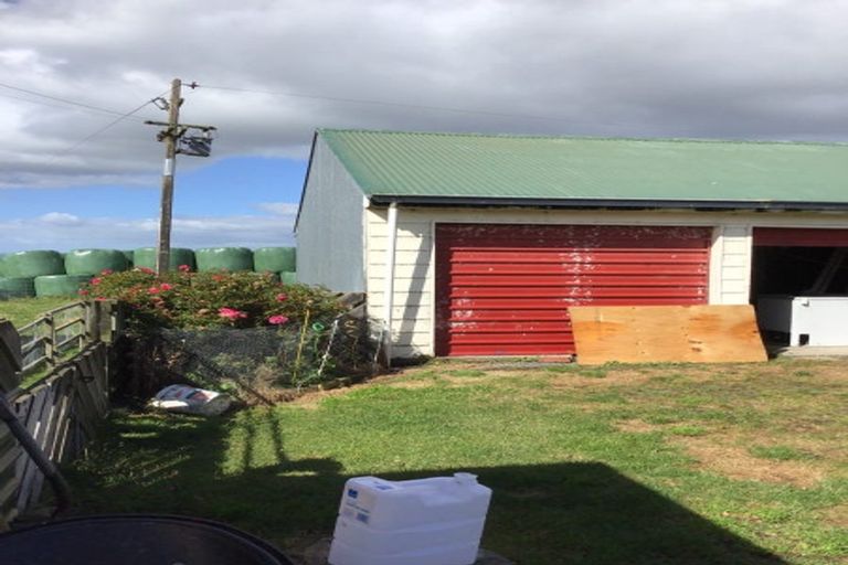 Photo of property in 140 Pillans Road, Hillend, Balclutha, 9274