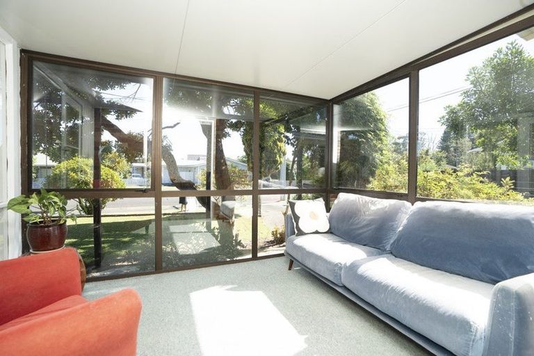 Photo of property in 9 Gerrand Place, Chedworth, Hamilton, 3210