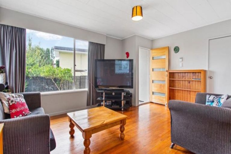 Photo of property in 41 Mcdivitt Street, Manurewa, Auckland, 2102