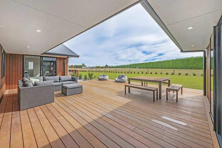 Photo of property in 1602 Clintons Road, Darfield, 7571