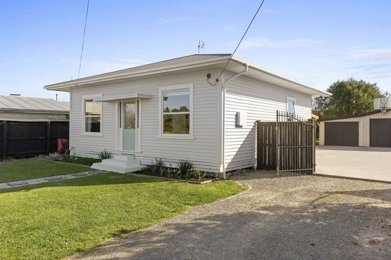 Photo of property in 37 Railway Road, Rangiora, 7400