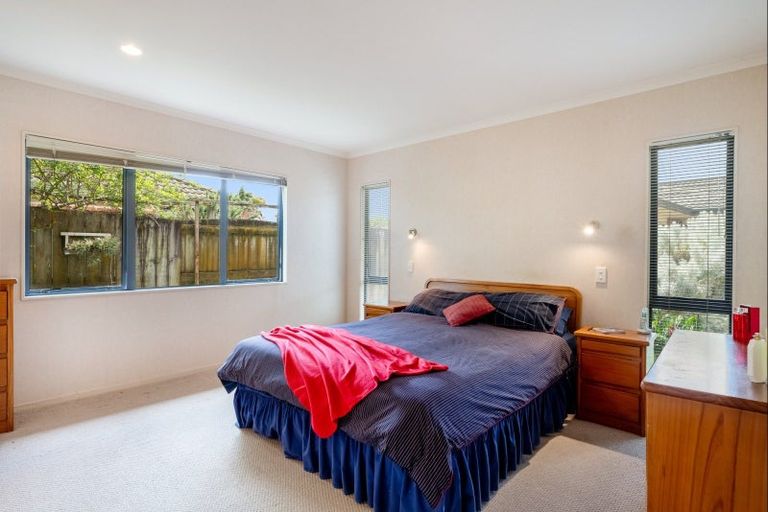 Photo of property in 1 Appaloosa Place, Papamoa Beach, Papamoa, 3118