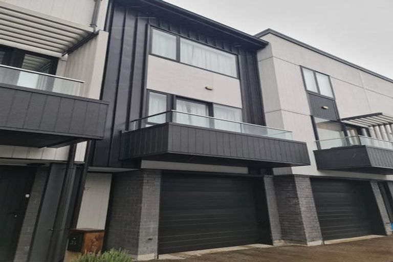Photo of property in 37 John Street, Petone, Lower Hutt, 5012