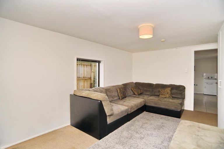 Photo of property in 61 Seddon Street, Rangiora, 7400