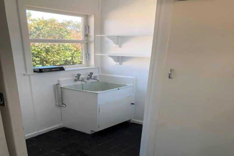 Photo of property in 24 Yvonne Street, Melville, Hamilton, 3206