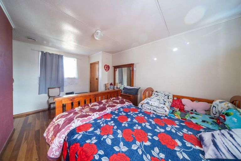 Photo of property in 27 Willis Street, Bader, Hamilton, 3206