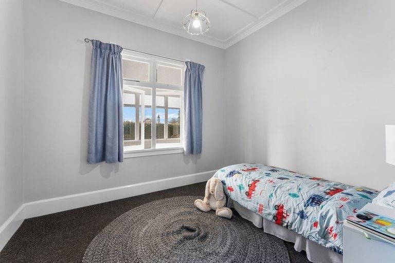Photo of property in 72 Great North Road, Saint Johns Hill, Whanganui, 4500
