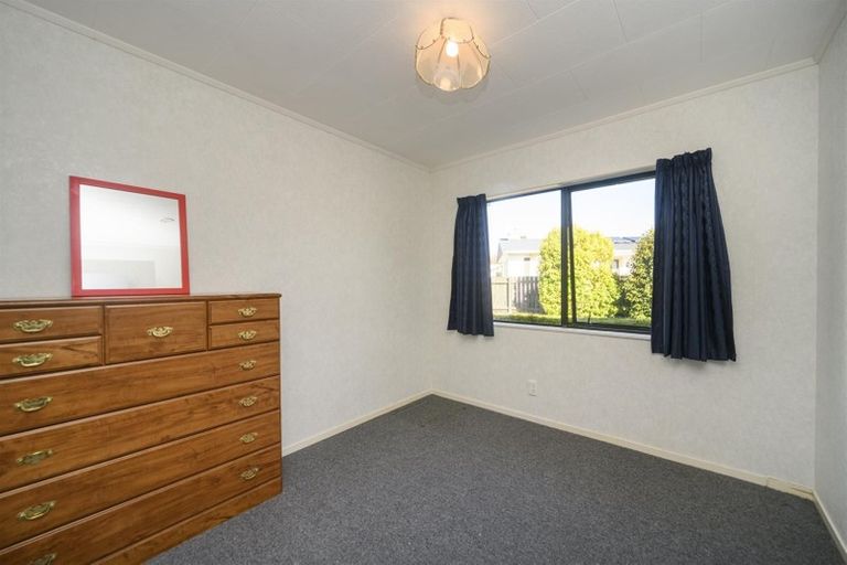 Photo of property in 12 Mansell Crescent, Bulls, 4818