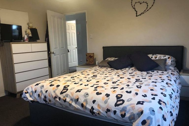 Photo of property in 127 Parklands Avenue, Bell Block, New Plymouth, 4312