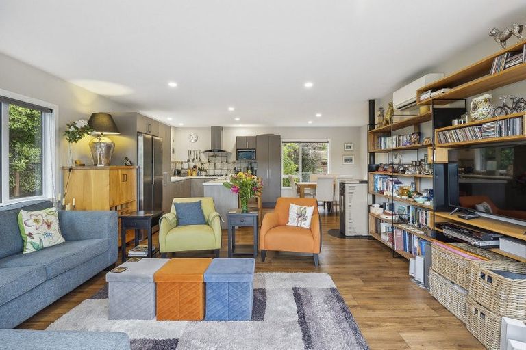 Photo of property in 12 Junction Road, Ravensbourne, Dunedin, 9022