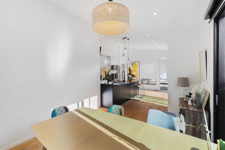 Photo of property in 18 Silver Street, Lower Shotover, Queenstown, 9304