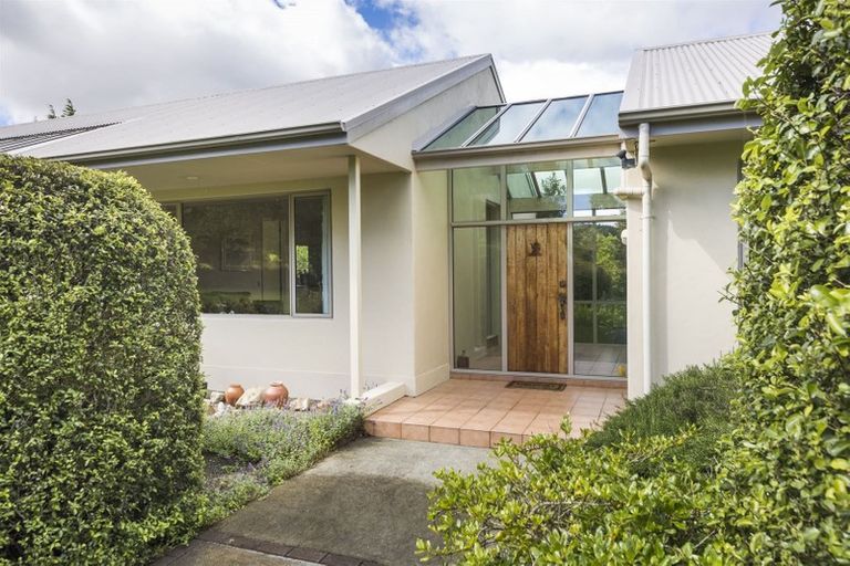 Photo of property in 324 Turitea Road, Turitea, Palmerston North, 4472
