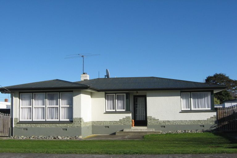 Photo of property in 60 Park Street, Winton, 9720