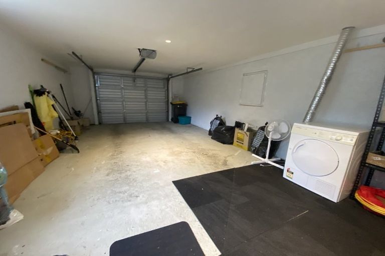 Photo of property in 16 Duncan Street, Tawa, Wellington, 5028