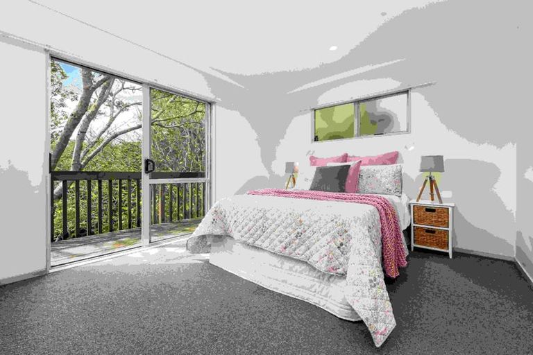 Photo of property in 62a Glendale Road, Glen Eden, Auckland, 0602